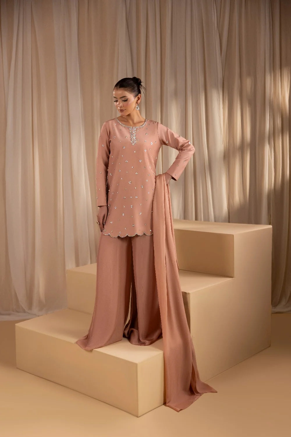 MM-ZARIN — Dusty Peach