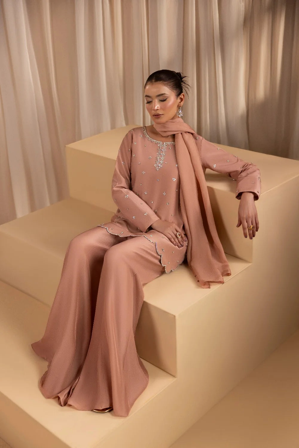 MM-ZARIN — Dusty Peach